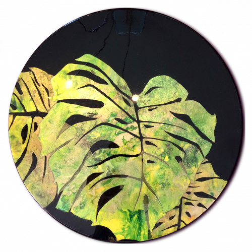 EMERALD GOLD SILHOUETTE I.